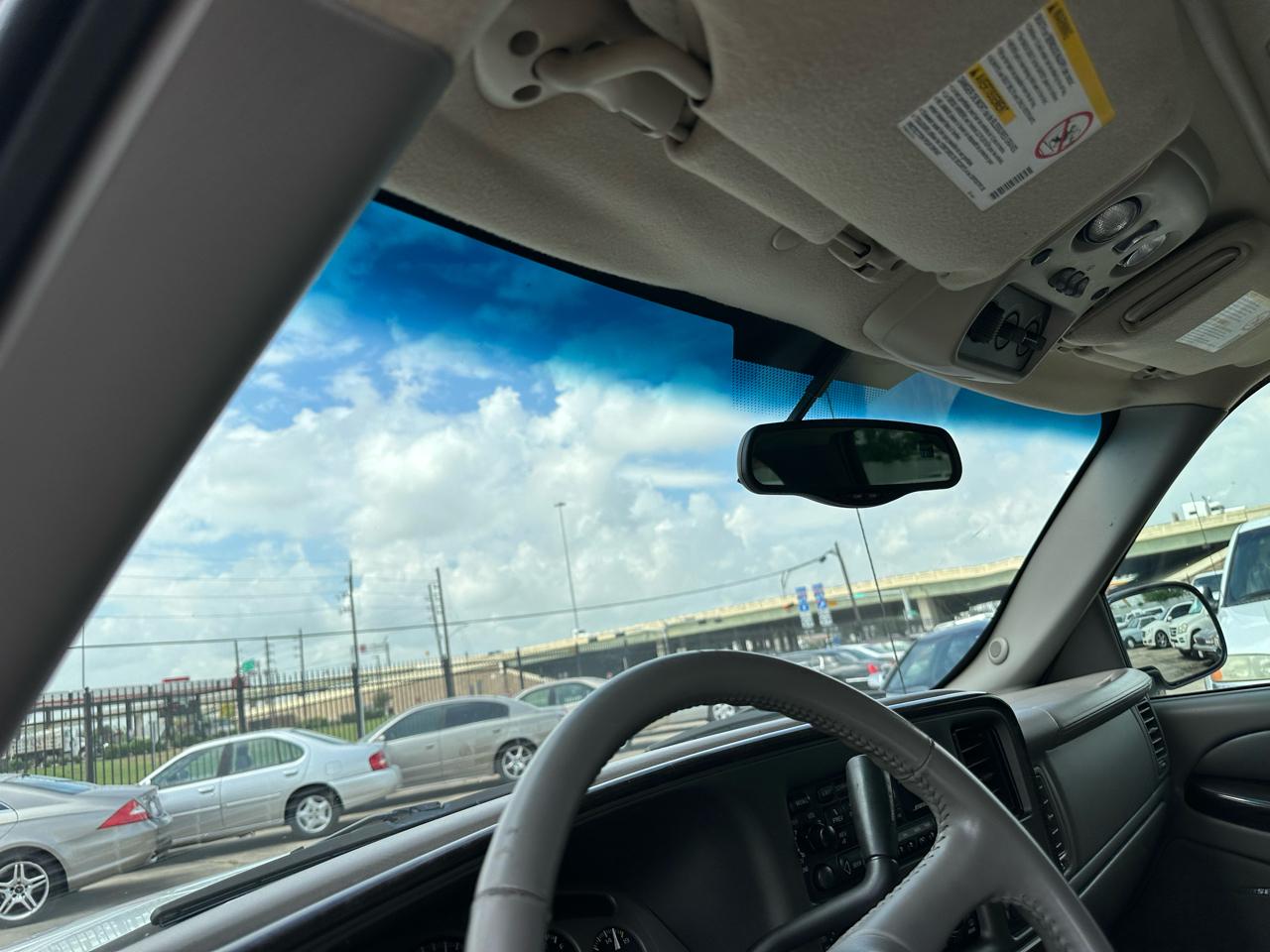 GMC Yukon Denali XL 2002