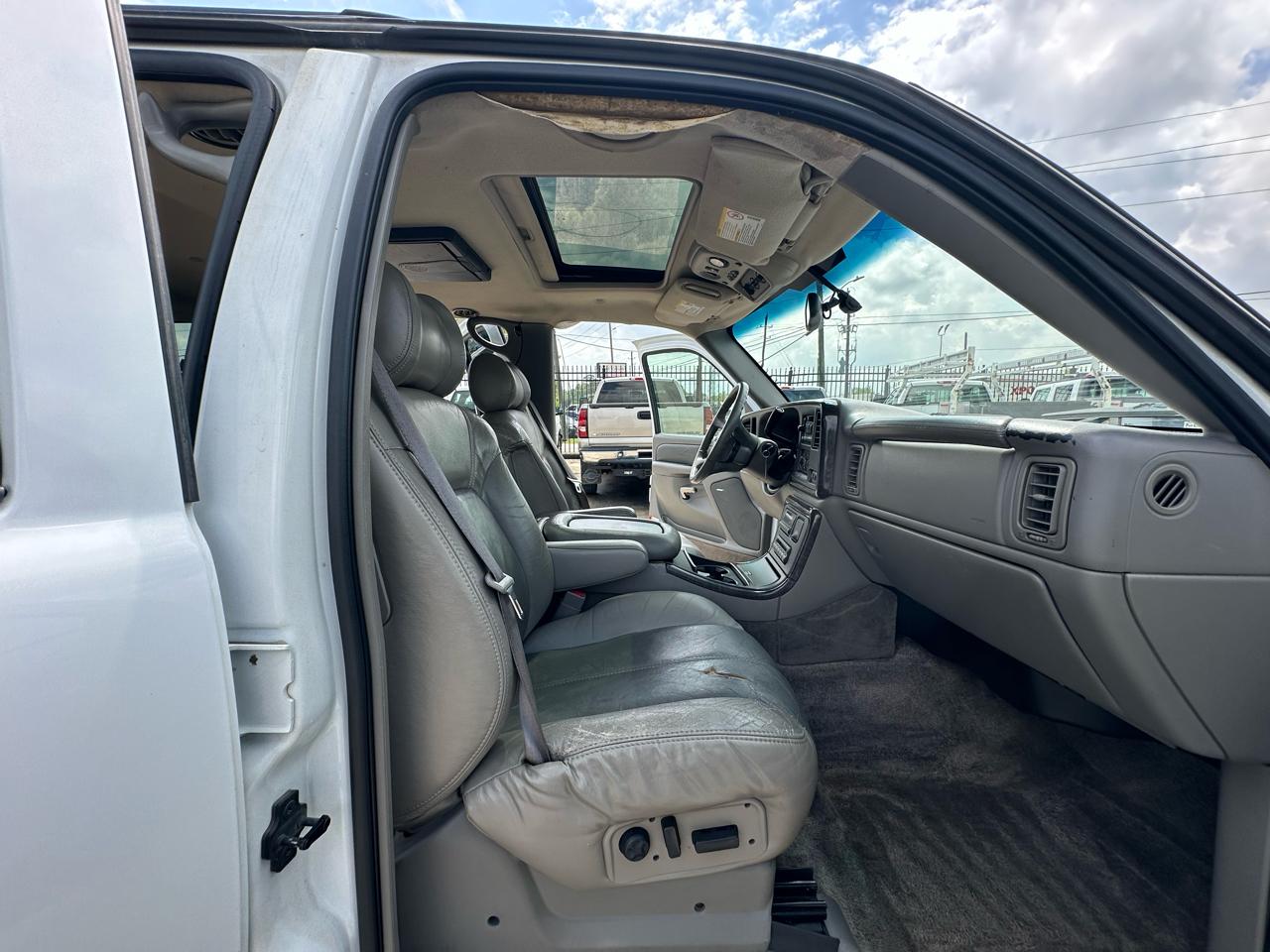 GMC Yukon Denali XL 2002