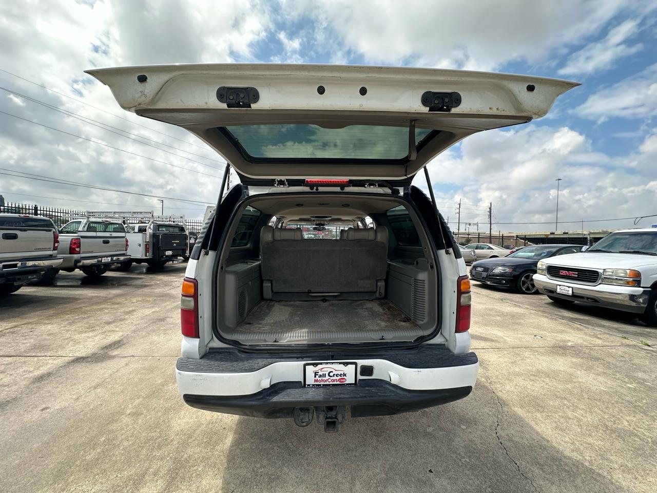 GMC Yukon Denali XL 2002