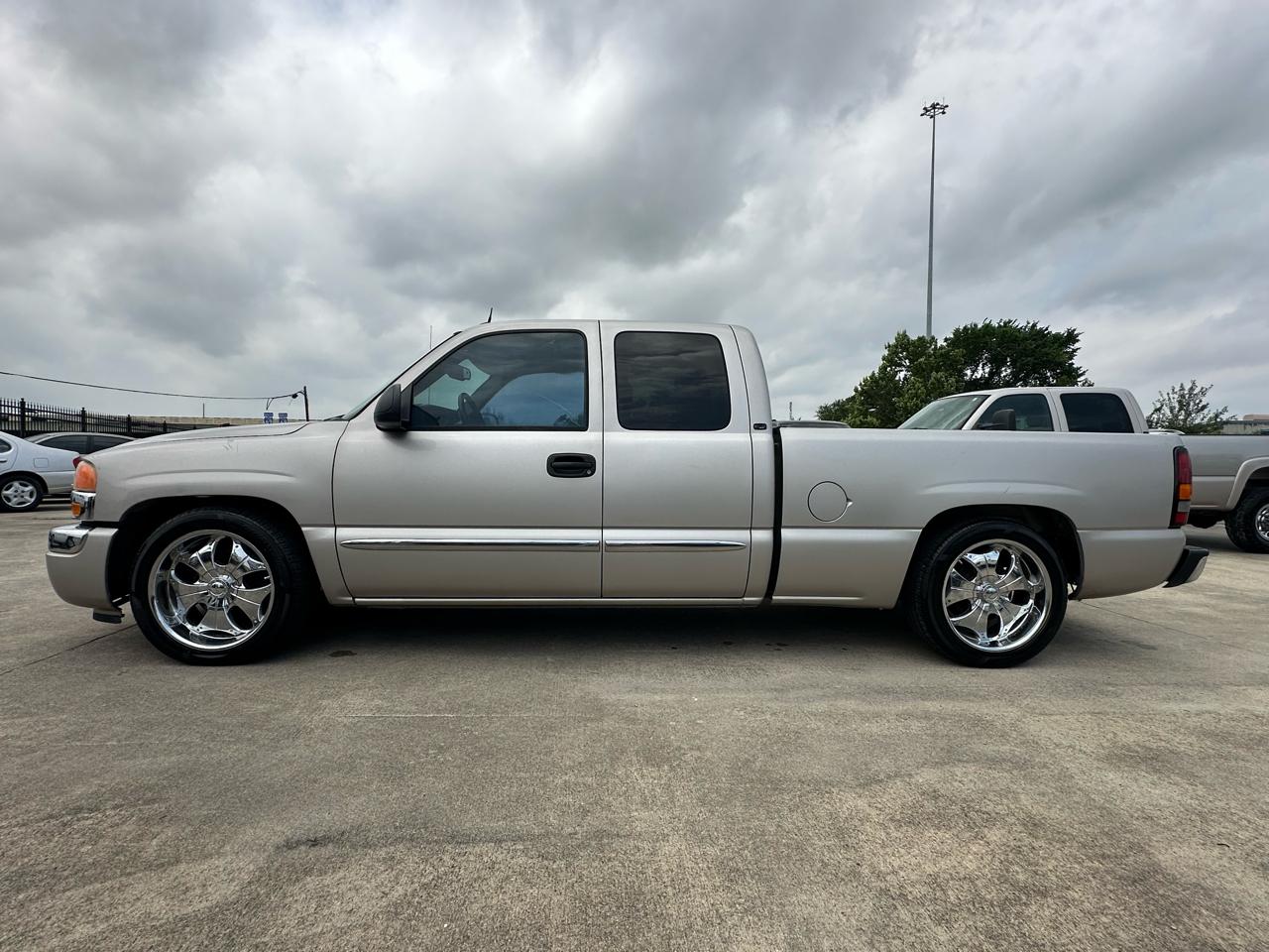 GMC Sierra 1500 SLE Ext. Cab Short Bed 2WD 2005