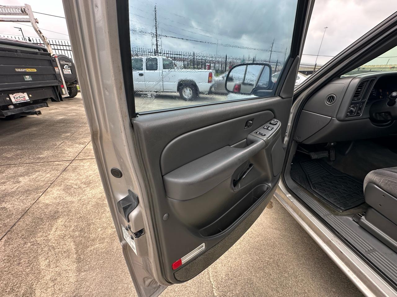 GMC Sierra 1500 SLE Ext. Cab Short Bed 2WD 2005