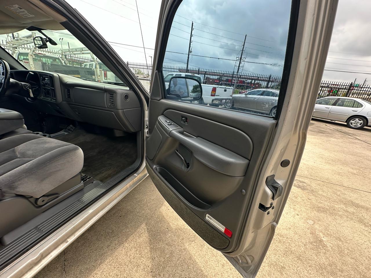 GMC Sierra 1500 SLE Ext. Cab Short Bed 2WD 2005