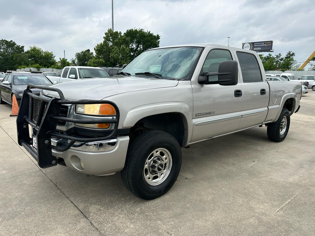 GMC Sierra 2500HD SLE Crew Cab Short Bed 4WD 2006