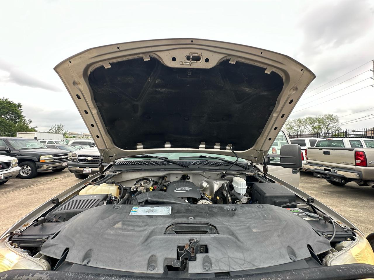 GMC Sierra 2500HD SLE Crew Cab Short Bed 4WD 2006