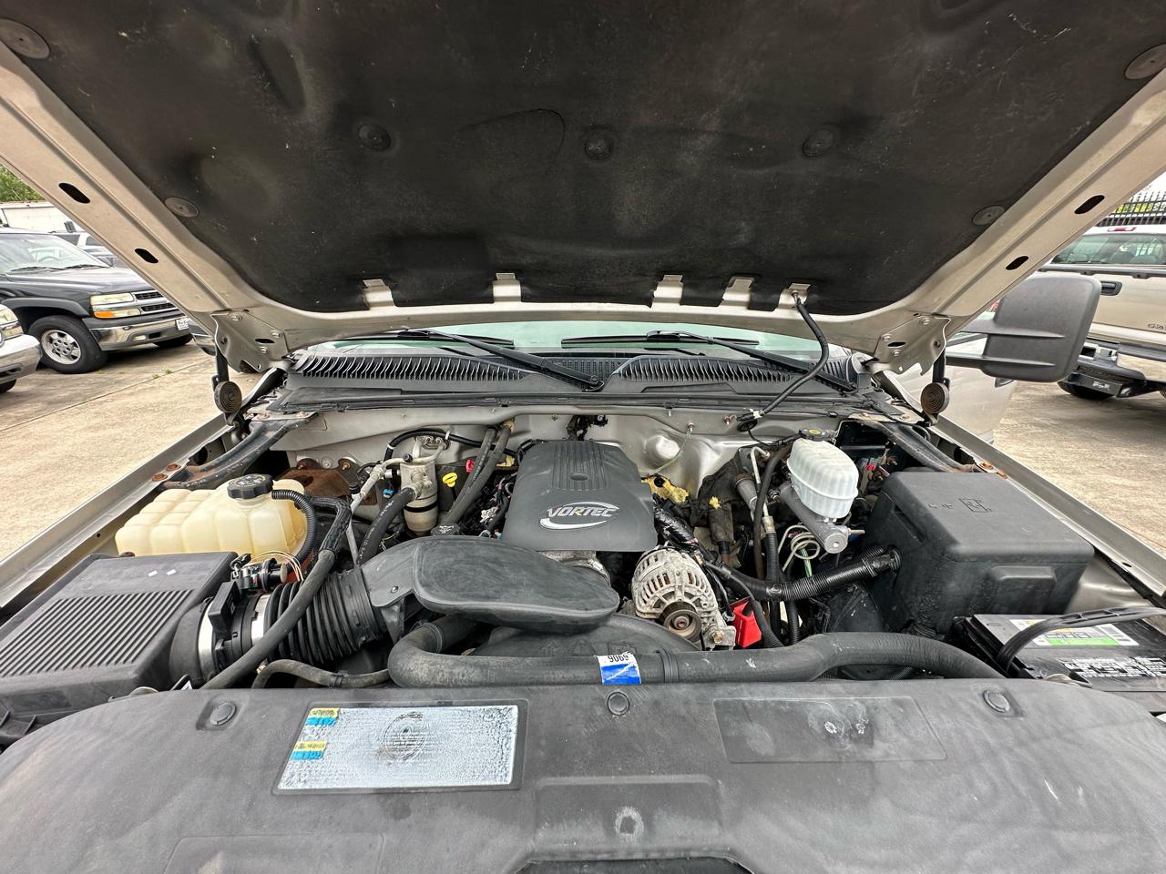 GMC Sierra 2500HD SLE Crew Cab Short Bed 4WD 2006