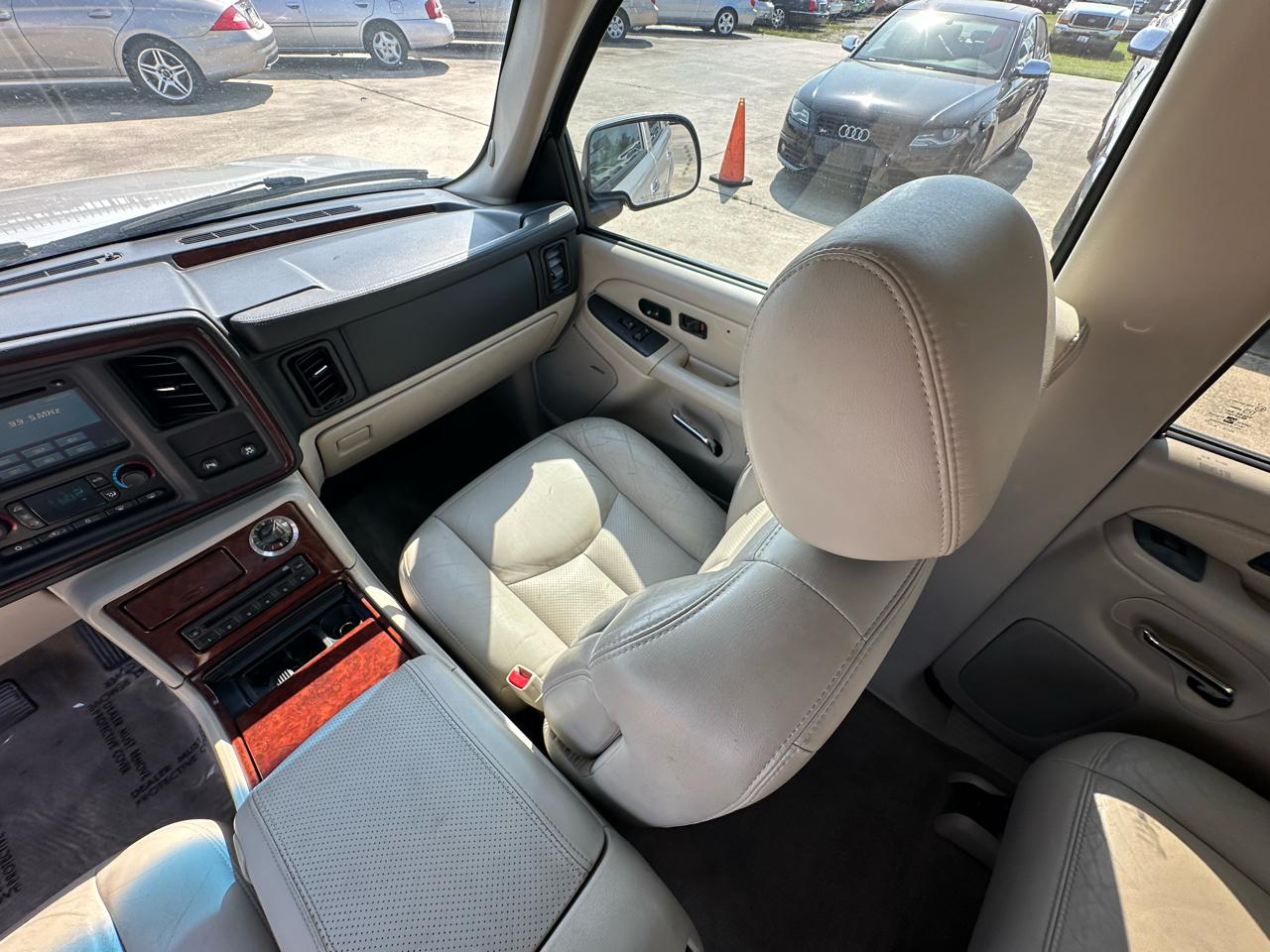 Cadillac Escalade 4WD 4dr Luxury Collection 2005