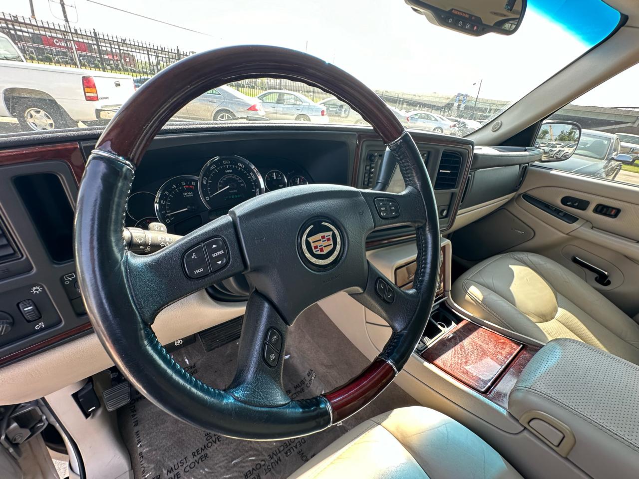 Cadillac Escalade 4WD 4dr Luxury Collection 2005