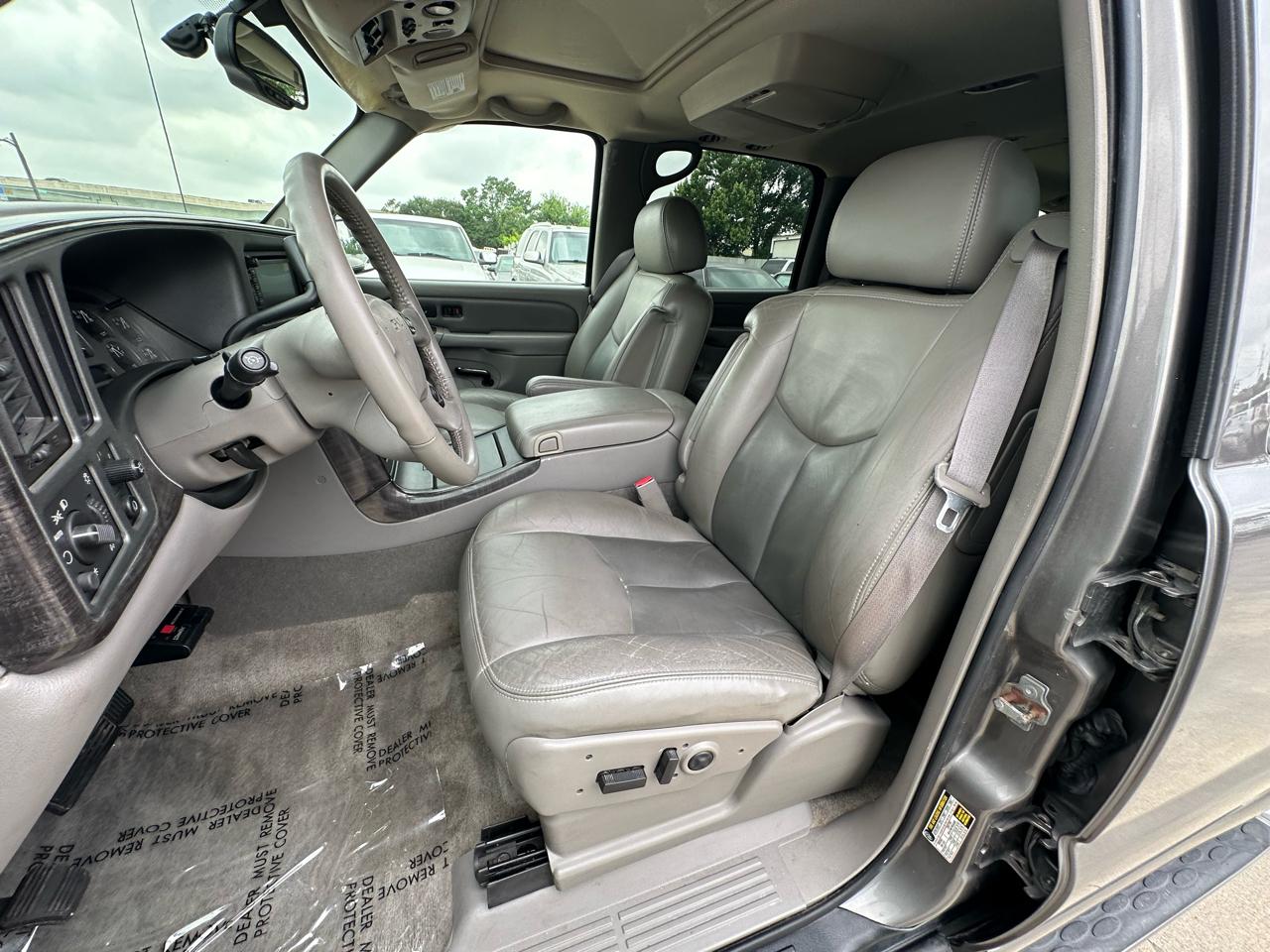 GMC Yukon Denali XL 2005