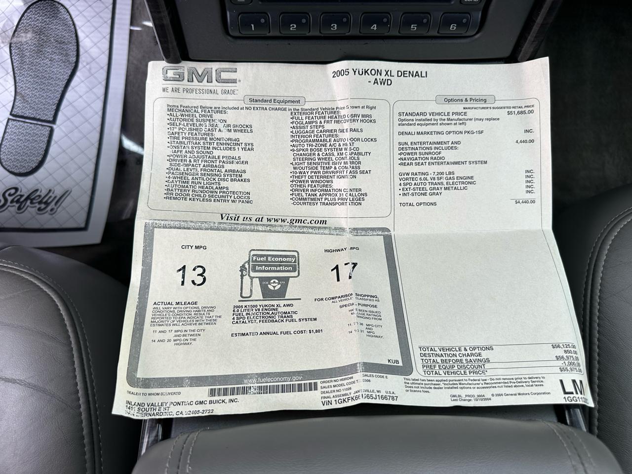 GMC Yukon Denali XL 2005