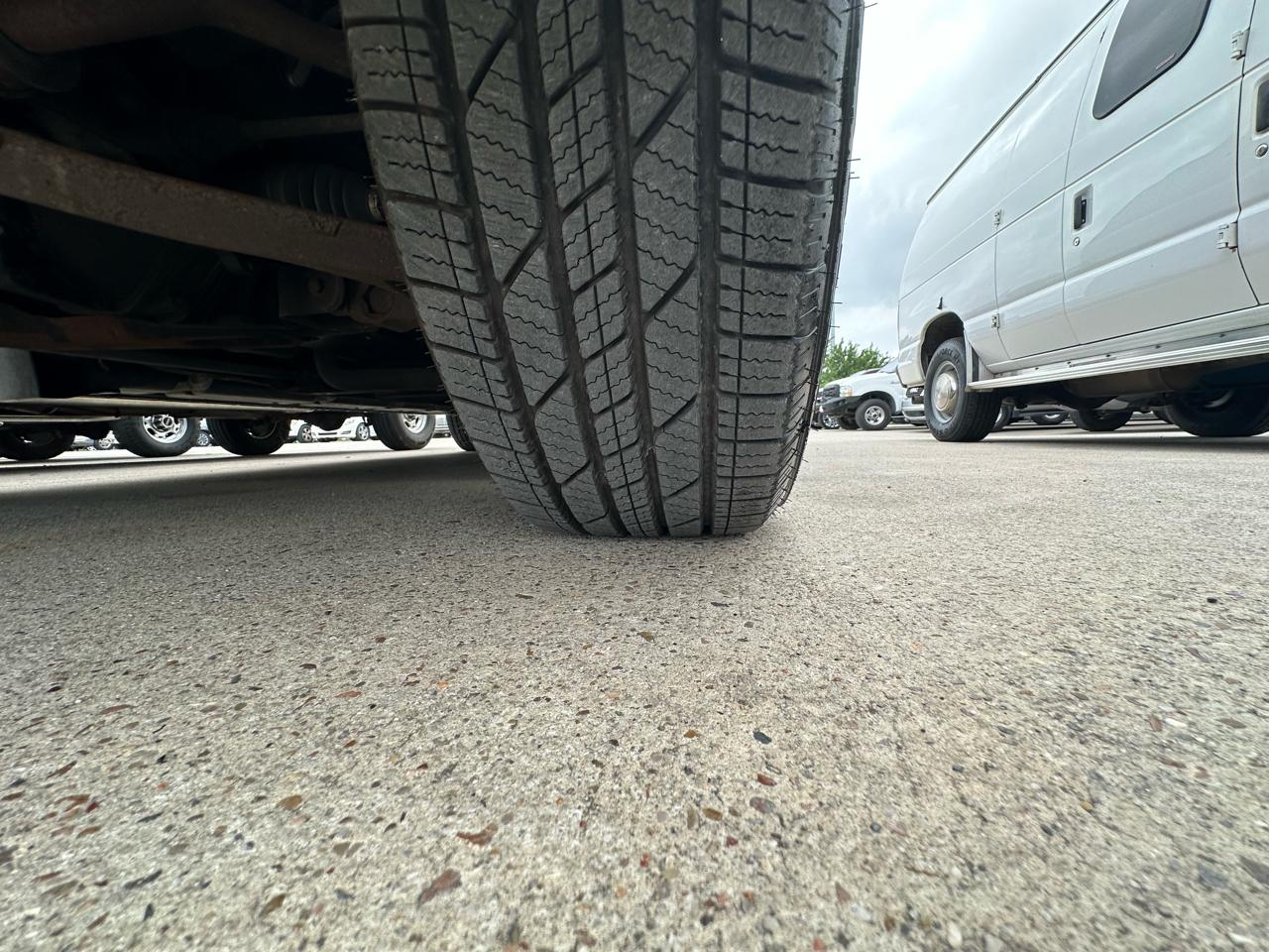 GMC Yukon Denali XL 2005