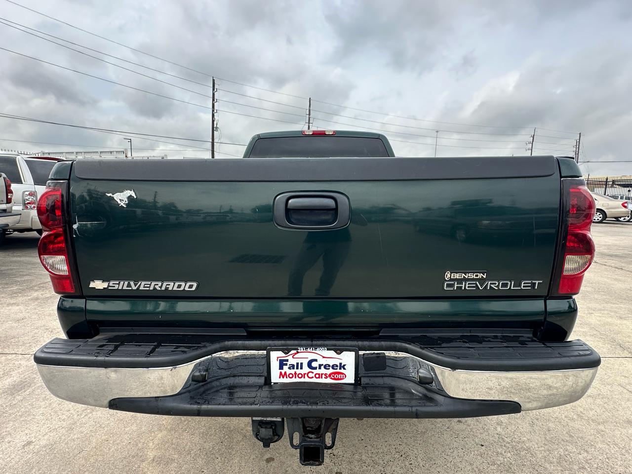 Chevrolet Silverado 2500HD LS Ext. Cab Long Bed 4WD 2004