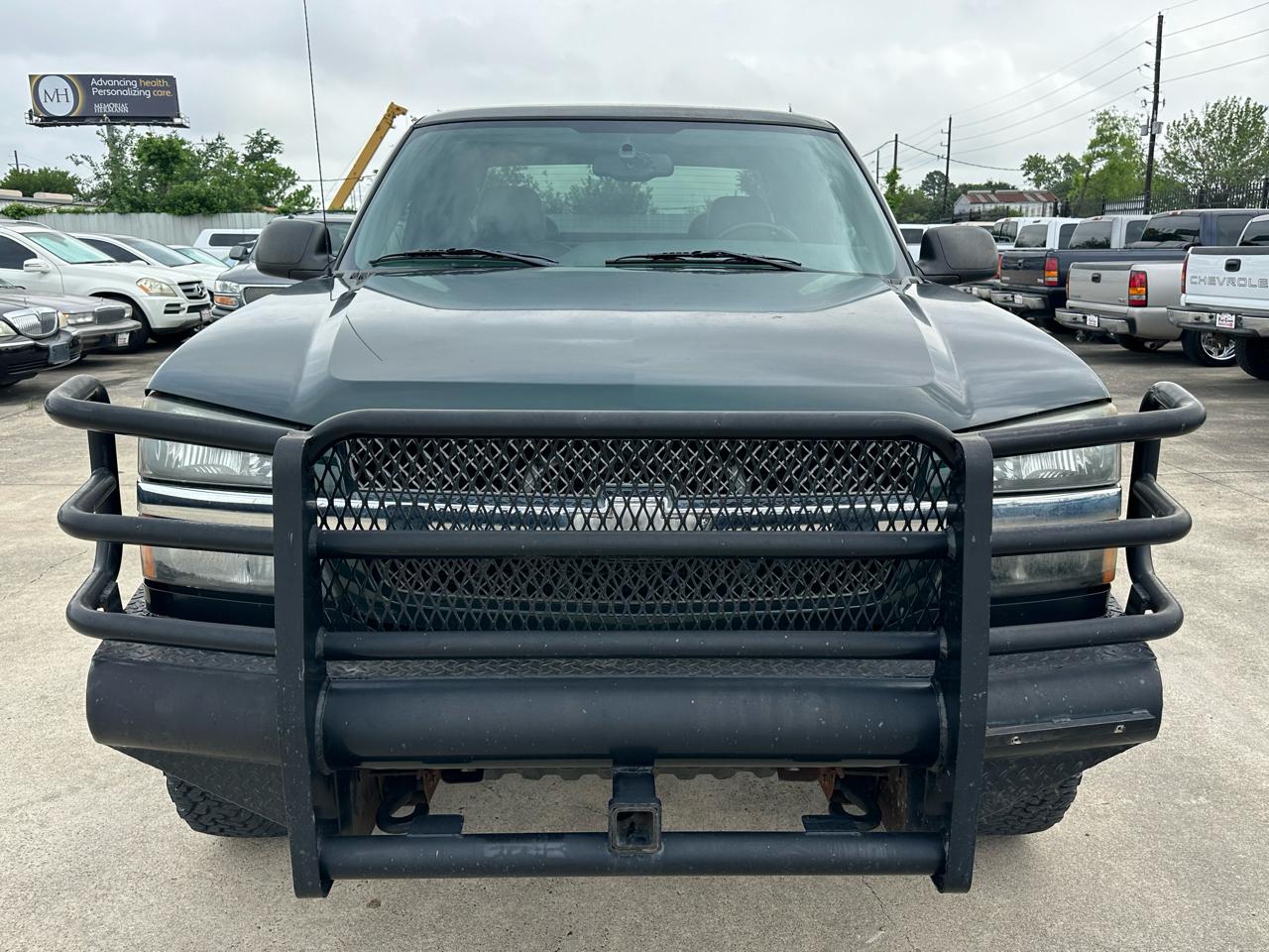 Chevrolet Silverado 2500HD LS Ext. Cab Long Bed 4WD 2004
