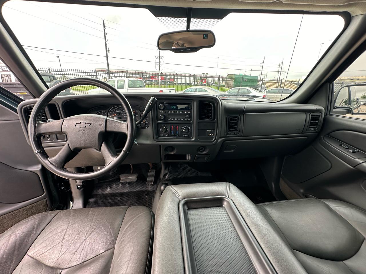 Chevrolet Silverado 2500HD LS Ext. Cab Long Bed 4WD 2004