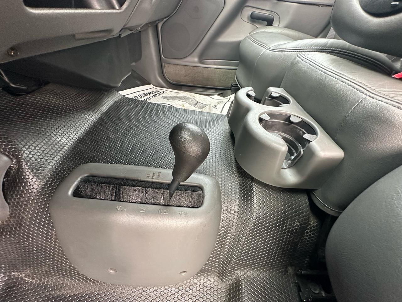 Chevrolet Silverado 2500HD LS Ext. Cab Long Bed 4WD 2004