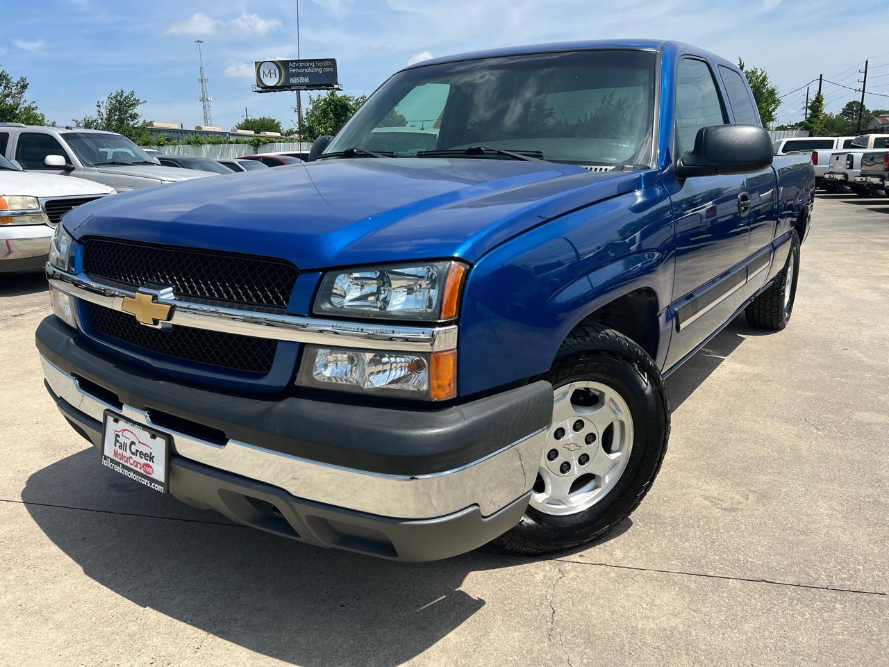 Chevrolet Silverado 1500 LS Ext. Cab 3-Door Short Bed 2WD 2003