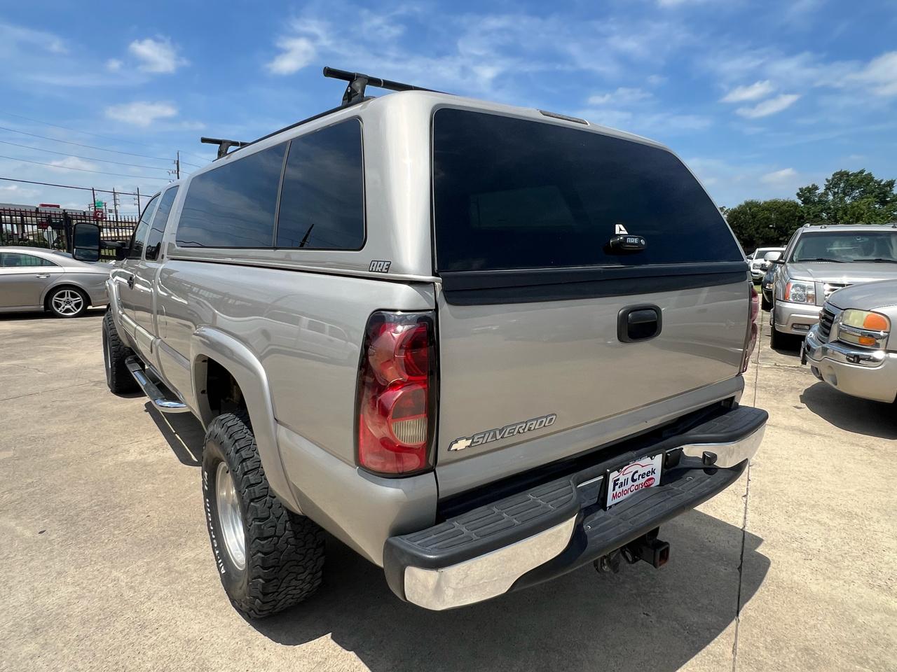Chevrolet Silverado 2500HD LT Ext. Cab Long Bed 4WD w/OnStar 2006