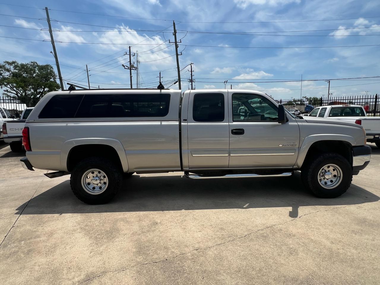 Chevrolet Silverado 2500HD LT Ext. Cab Long Bed 4WD w/OnStar 2006