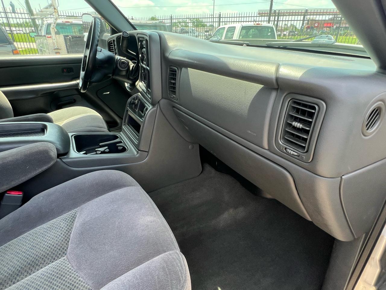 Chevrolet Silverado 2500HD LT Ext. Cab Long Bed 4WD w/OnStar 2006