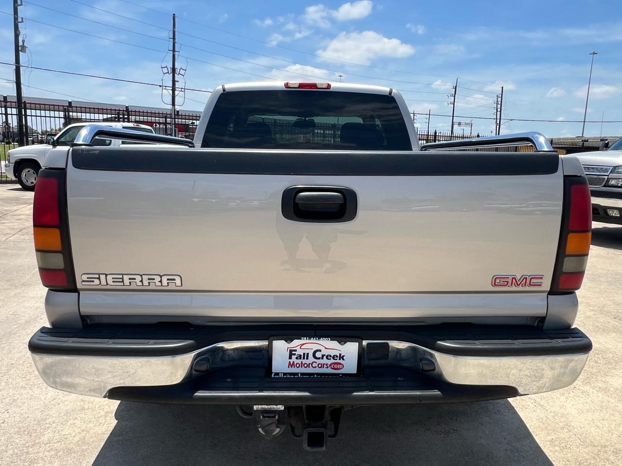 GMC Sierra 1500 SLE Ext. Cab 3-Door Short Bed 2WD 2004