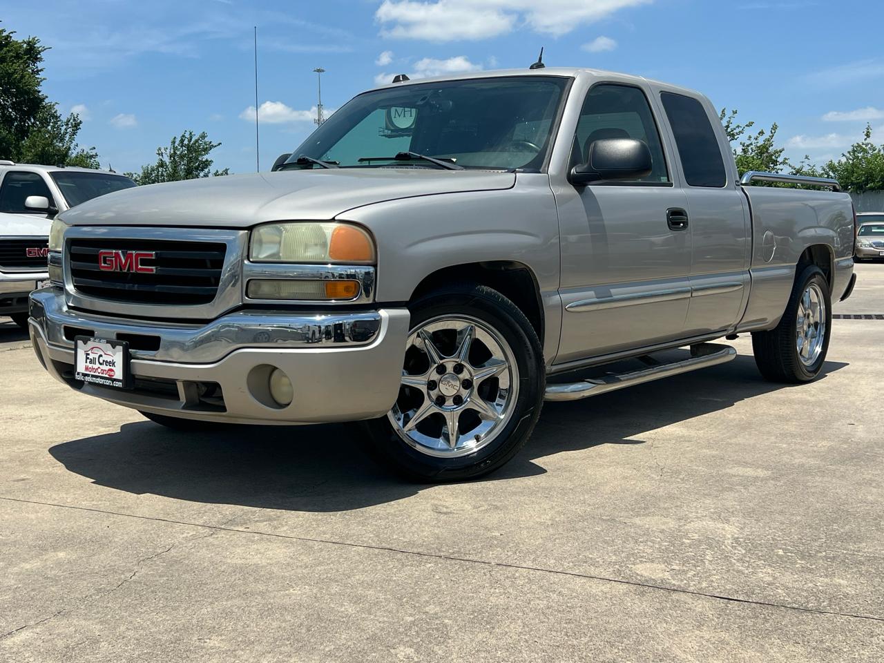 GMC Sierra 1500 SLE Ext. Cab 3-Door Short Bed 2WD 2004