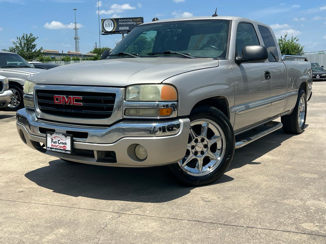 GMC Sierra 1500 SLE Ext. Cab 3-Door Short Bed 2WD 2004
