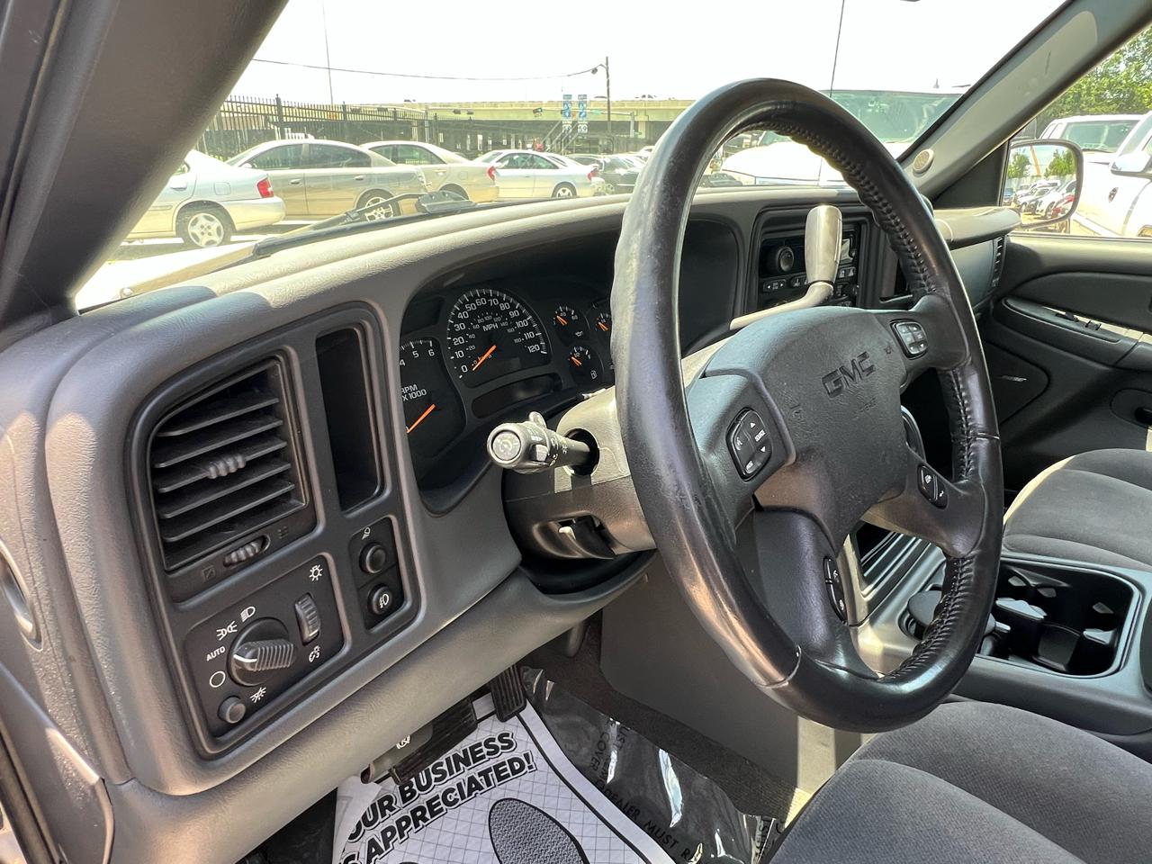 GMC Sierra 1500 SLE Ext. Cab 3-Door Short Bed 2WD 2004