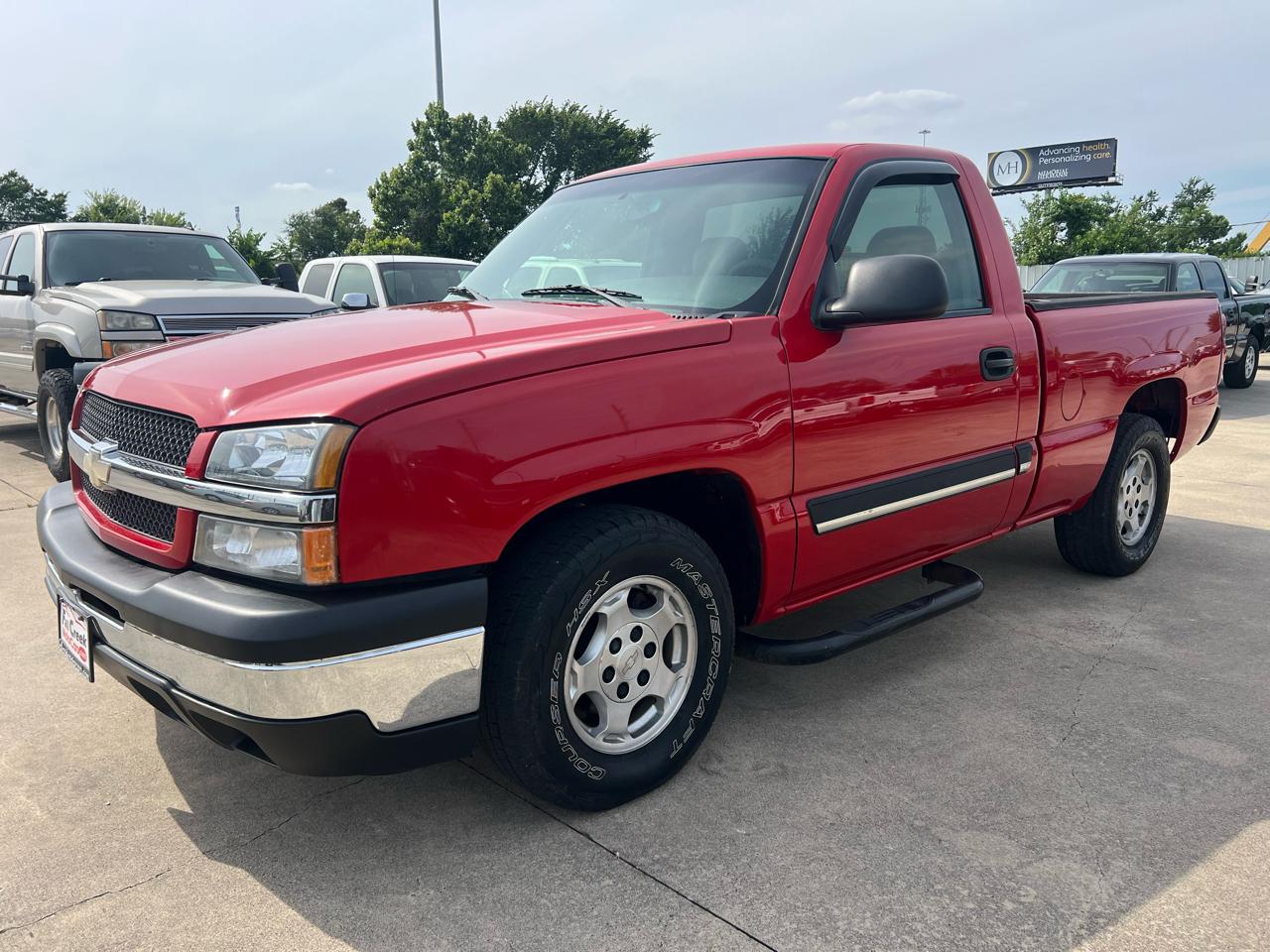Chevrolet Silverado 1500 Reg. Cab Short Bed 2WD 2003