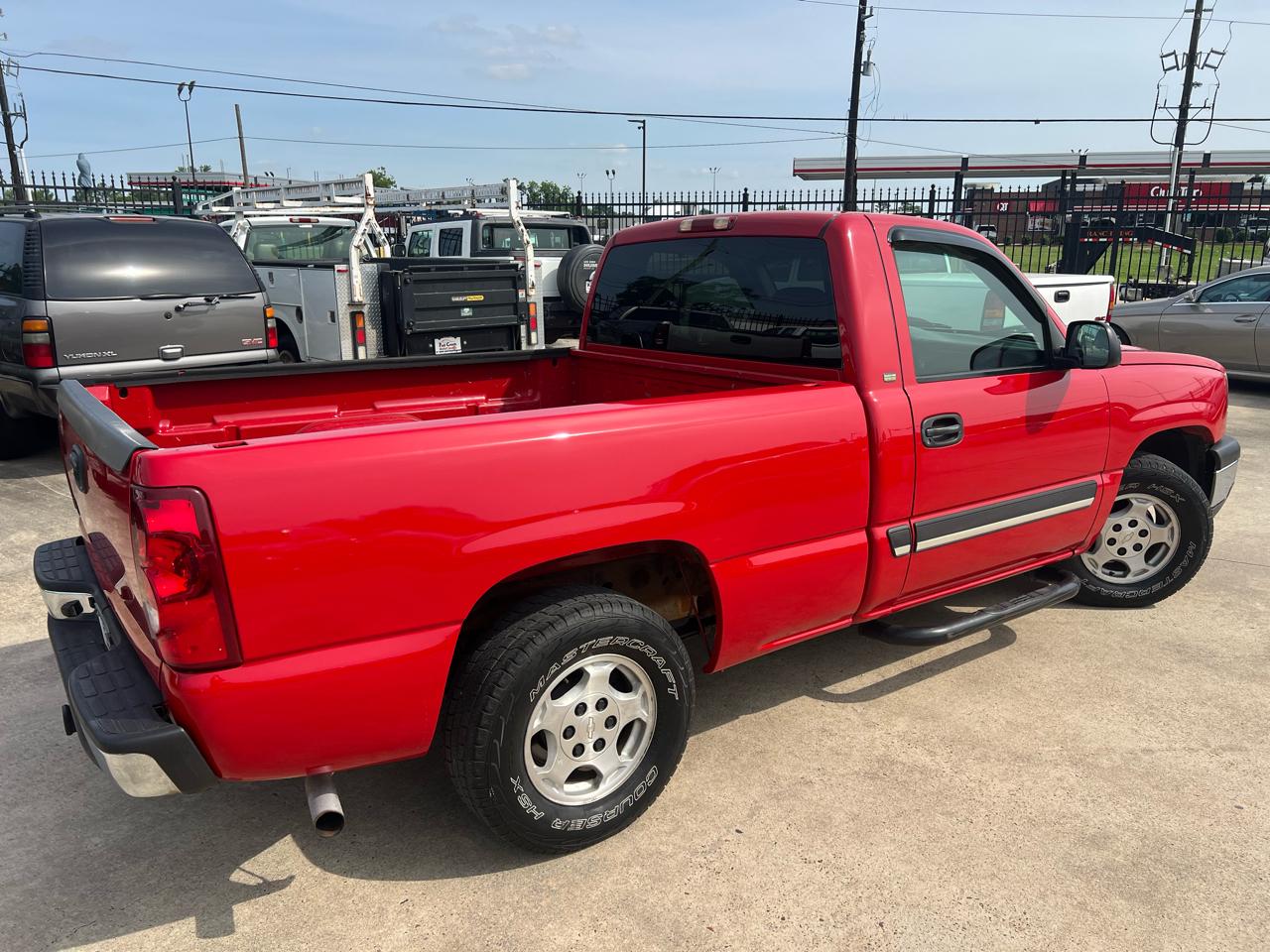 Chevrolet Silverado 1500 Reg. Cab Short Bed 2WD 2003