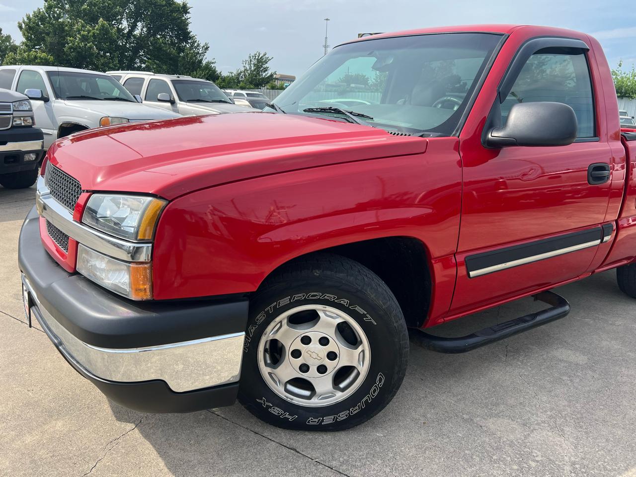 Chevrolet Silverado 1500 Reg. Cab Short Bed 2WD 2003