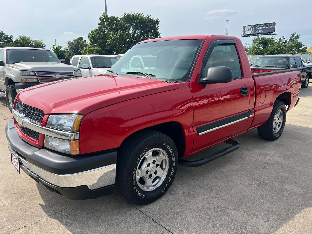 Chevrolet Silverado 1500 Reg. Cab Short Bed 2WD 2003
