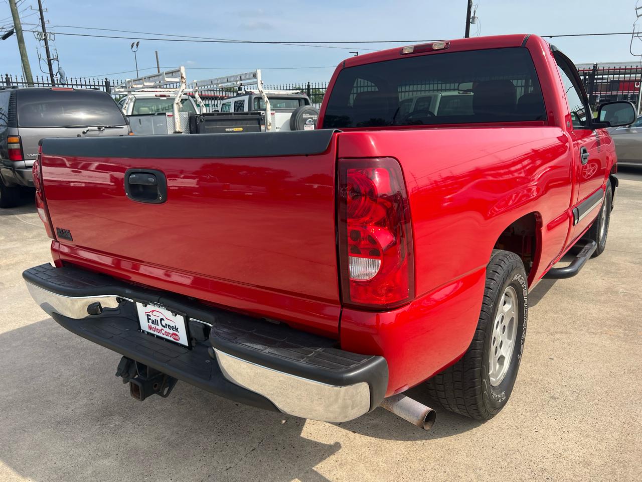 Chevrolet Silverado 1500 Reg. Cab Short Bed 2WD 2003