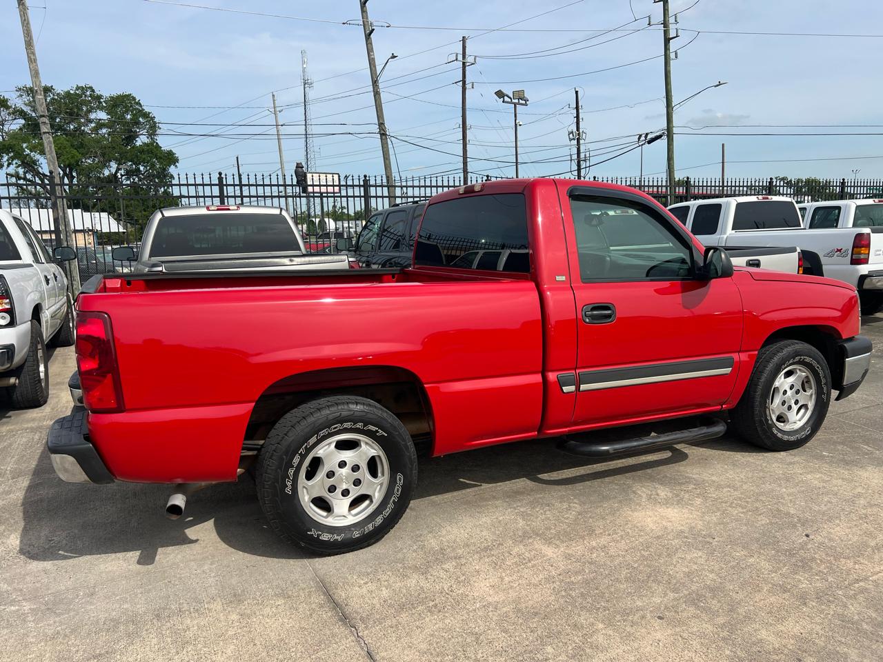 Chevrolet Silverado 1500 Reg. Cab Short Bed 2WD 2003