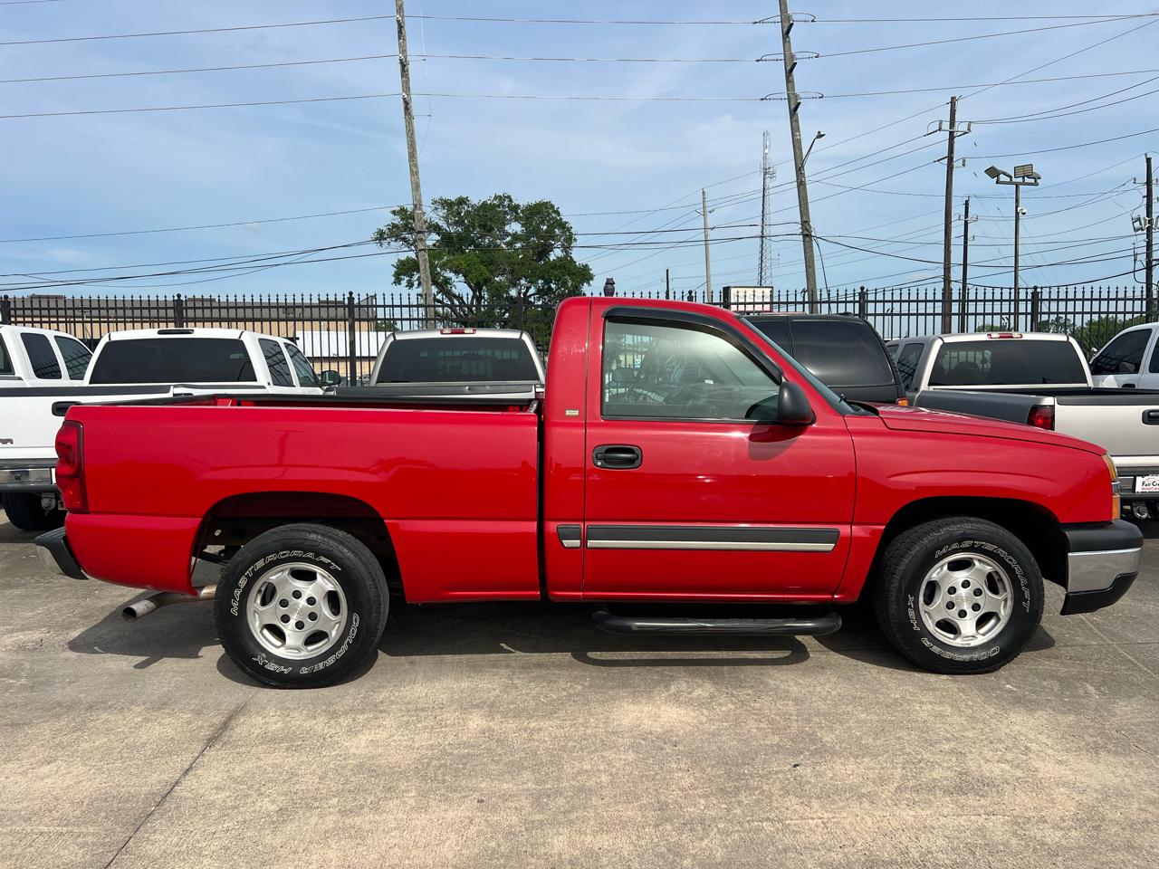 Chevrolet Silverado 1500 Reg. Cab Short Bed 2WD 2003