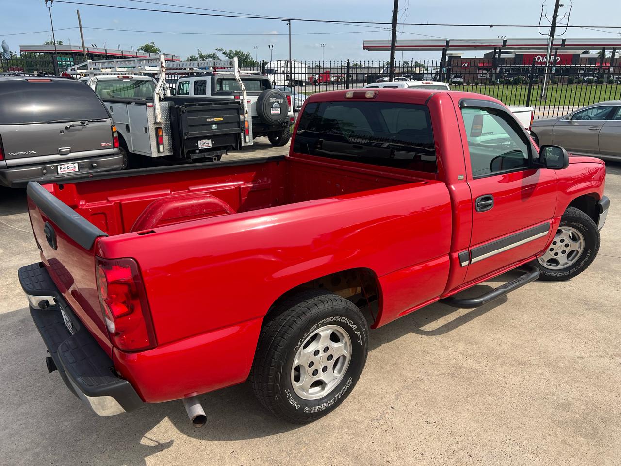 Chevrolet Silverado 1500 Reg. Cab Short Bed 2WD 2003