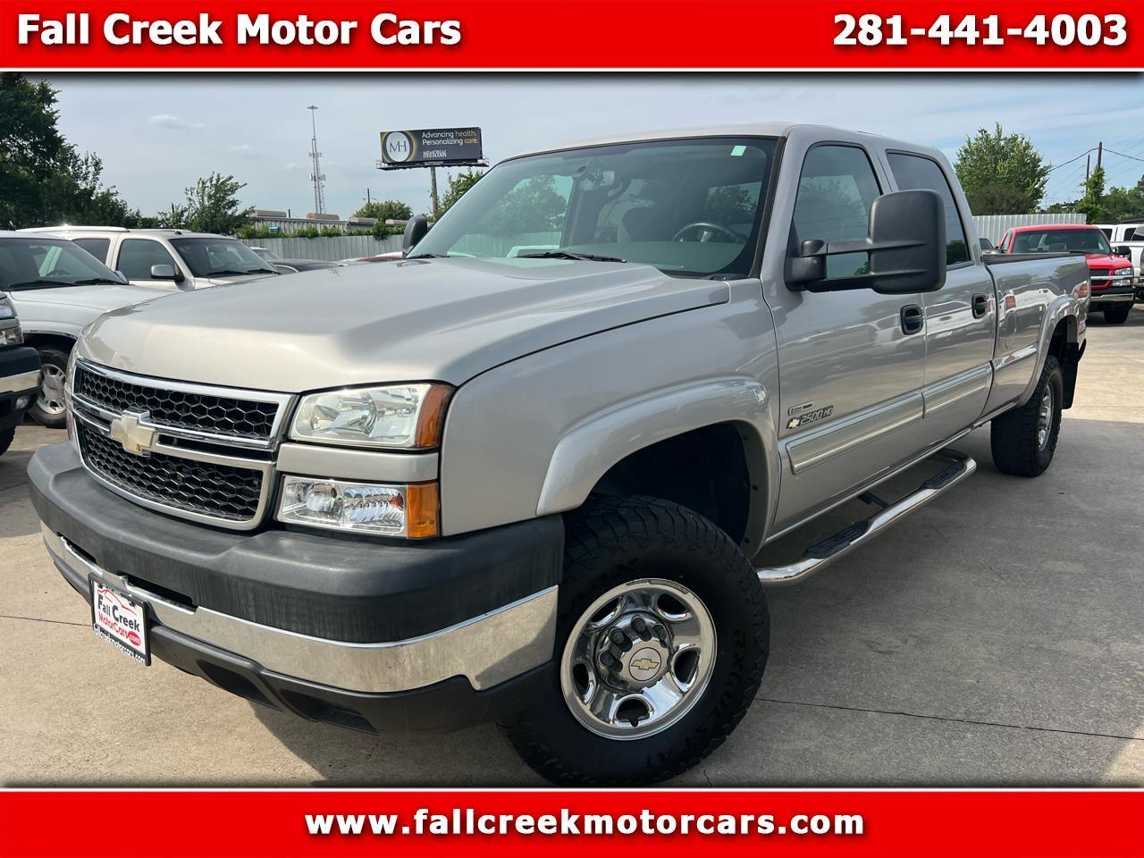 Chevrolet Silverado 2500HD LT Crew Cab 2WD 2006