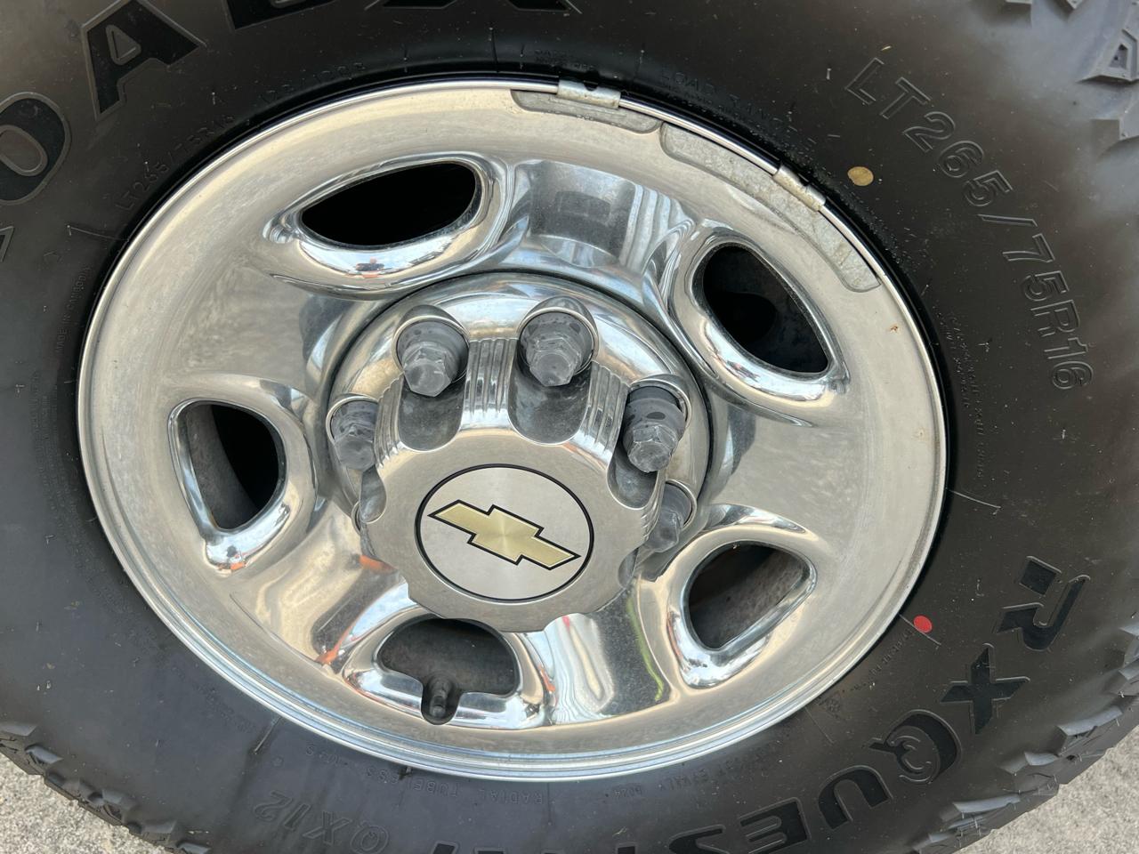 Chevrolet Silverado 2500HD LT Crew Cab 2WD 2006