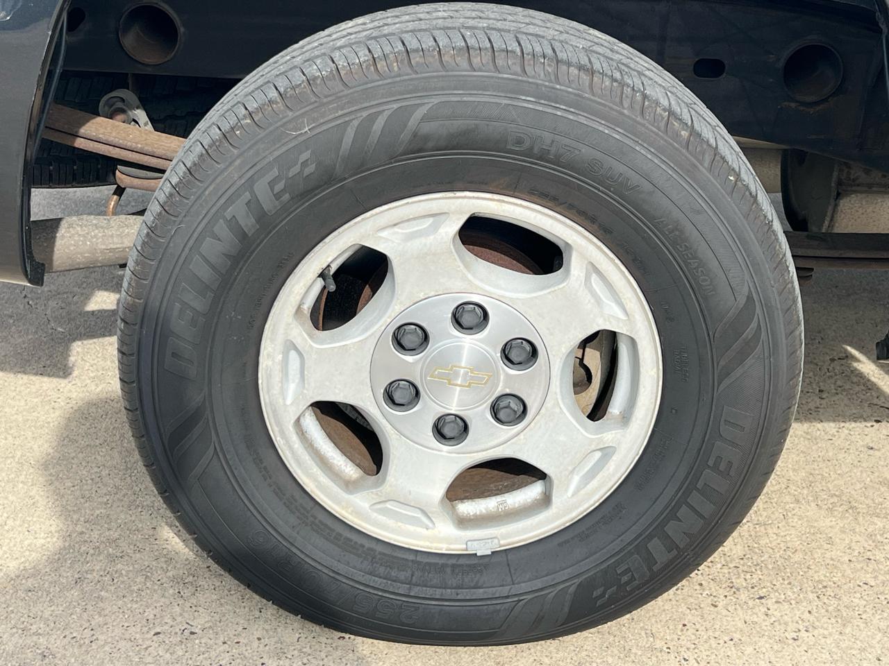 Chevrolet Silverado 1500 LS Crew Cab Short Box 2WD 2004