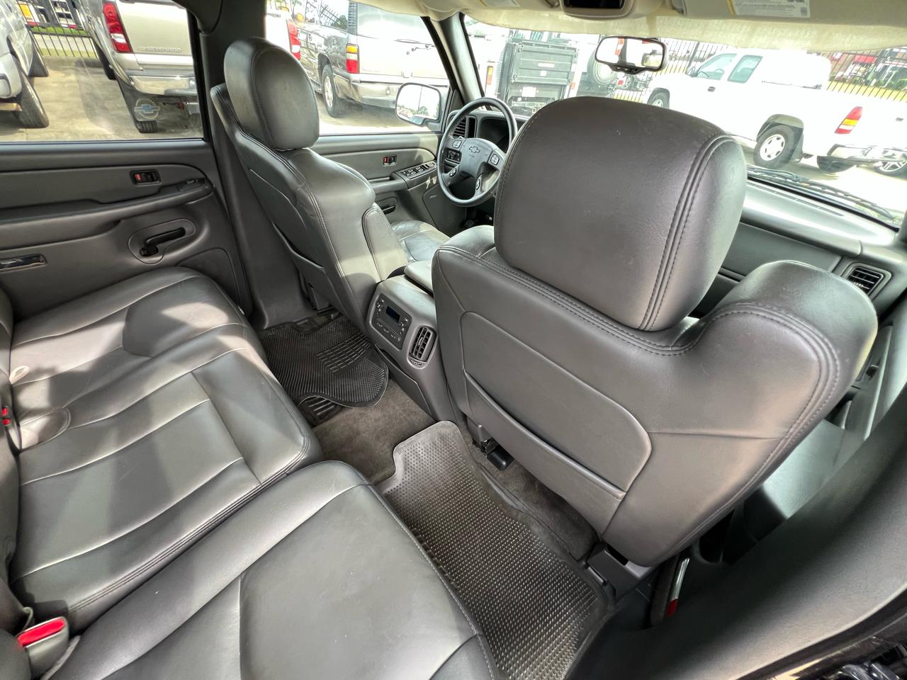 Chevrolet Silverado 1500 LS Crew Cab Short Box 2WD 2004
