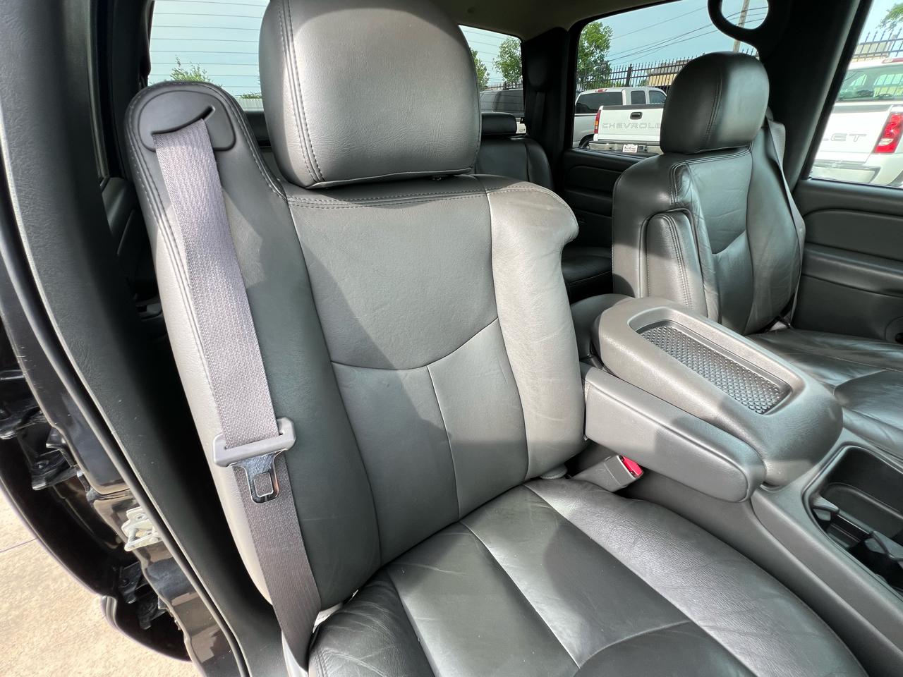 Chevrolet Silverado 1500 LS Crew Cab Short Box 2WD 2004