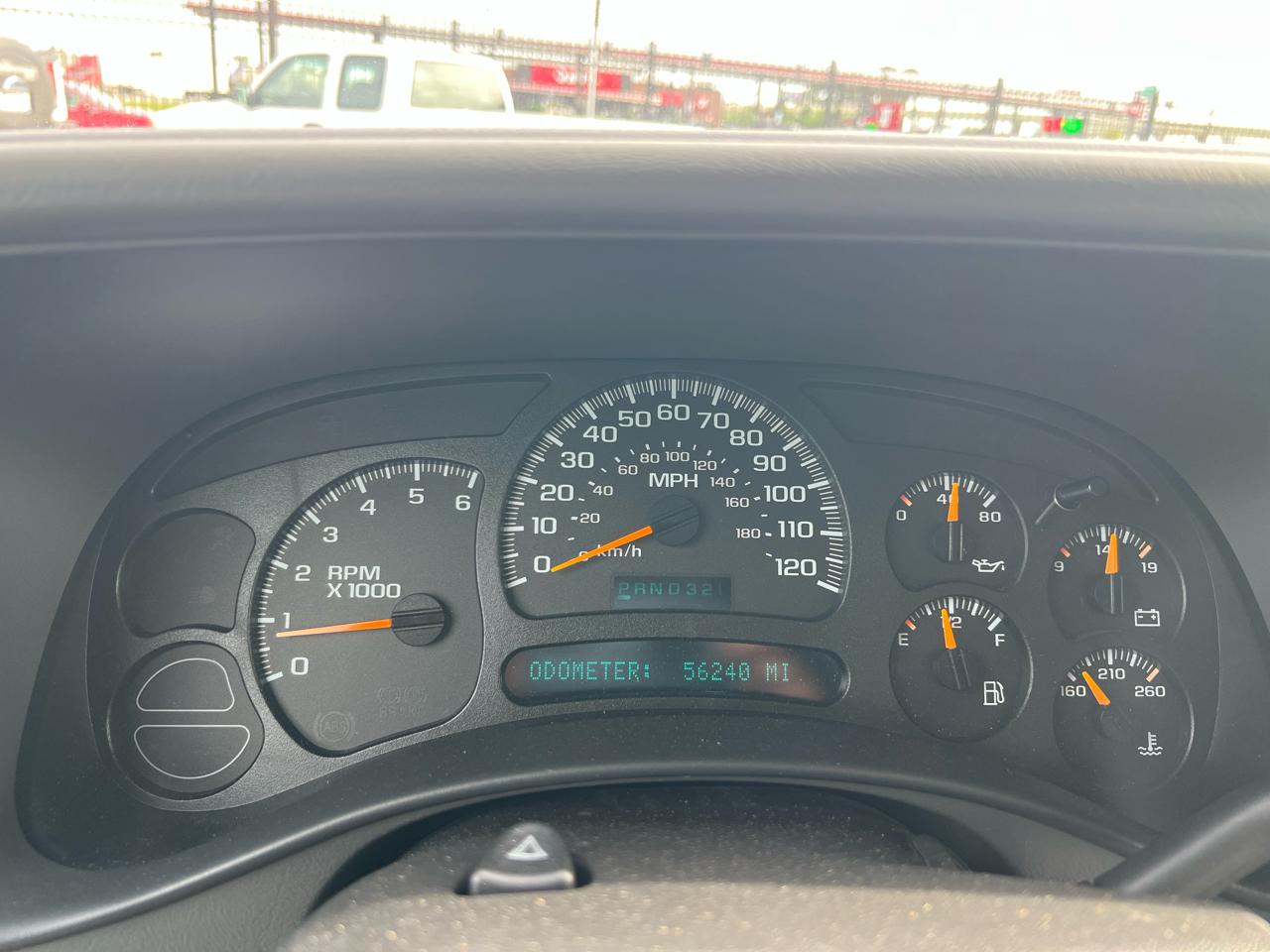 Chevrolet Silverado 1500 LS Crew Cab Short Box 2WD 2004