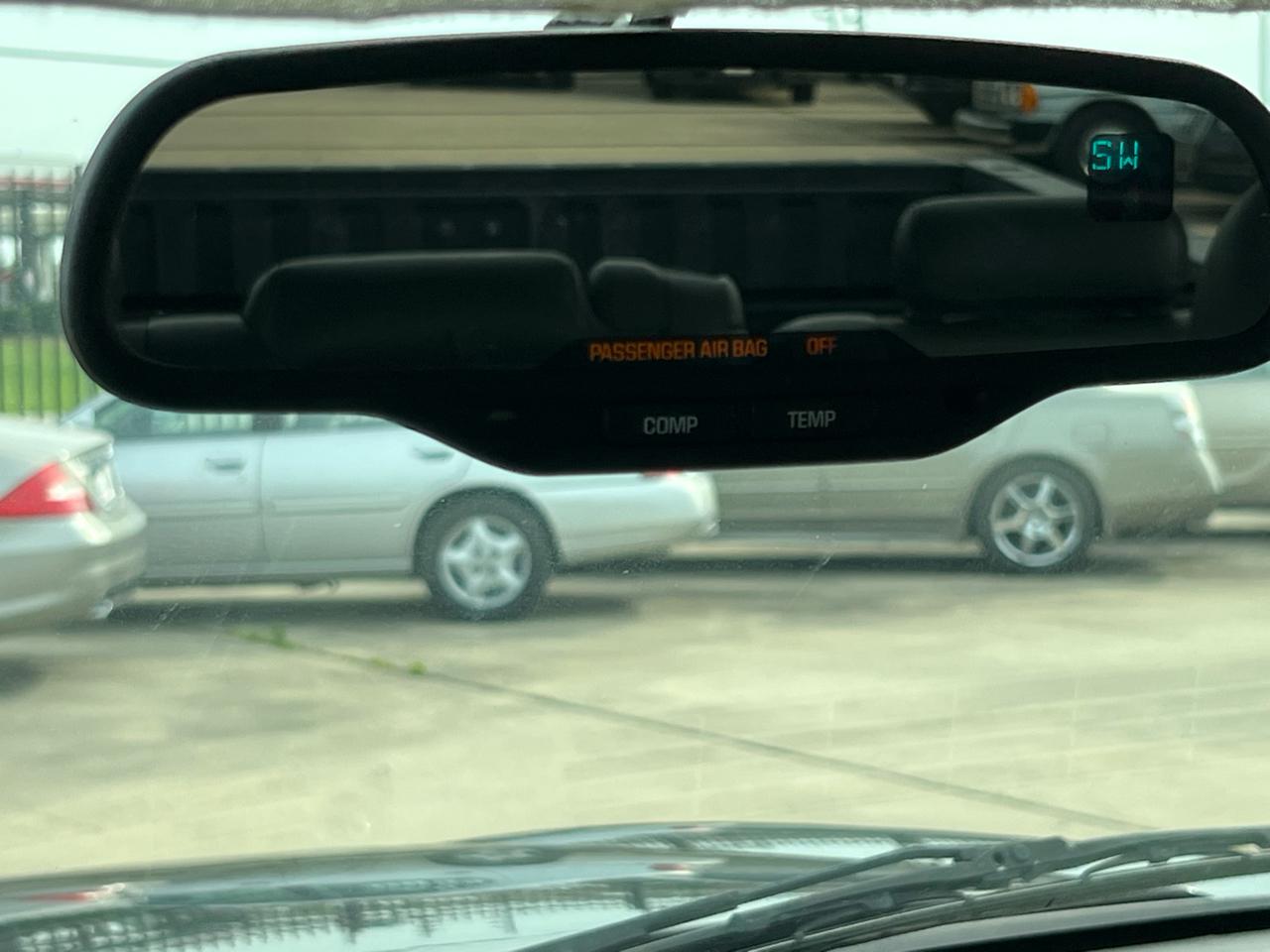 Chevrolet Silverado 1500 LS Crew Cab Short Box 2WD 2004