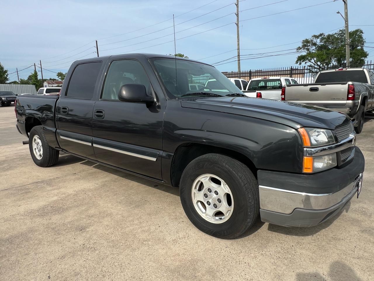 Chevrolet Silverado 1500 LS Crew Cab Short Box 2WD 2004