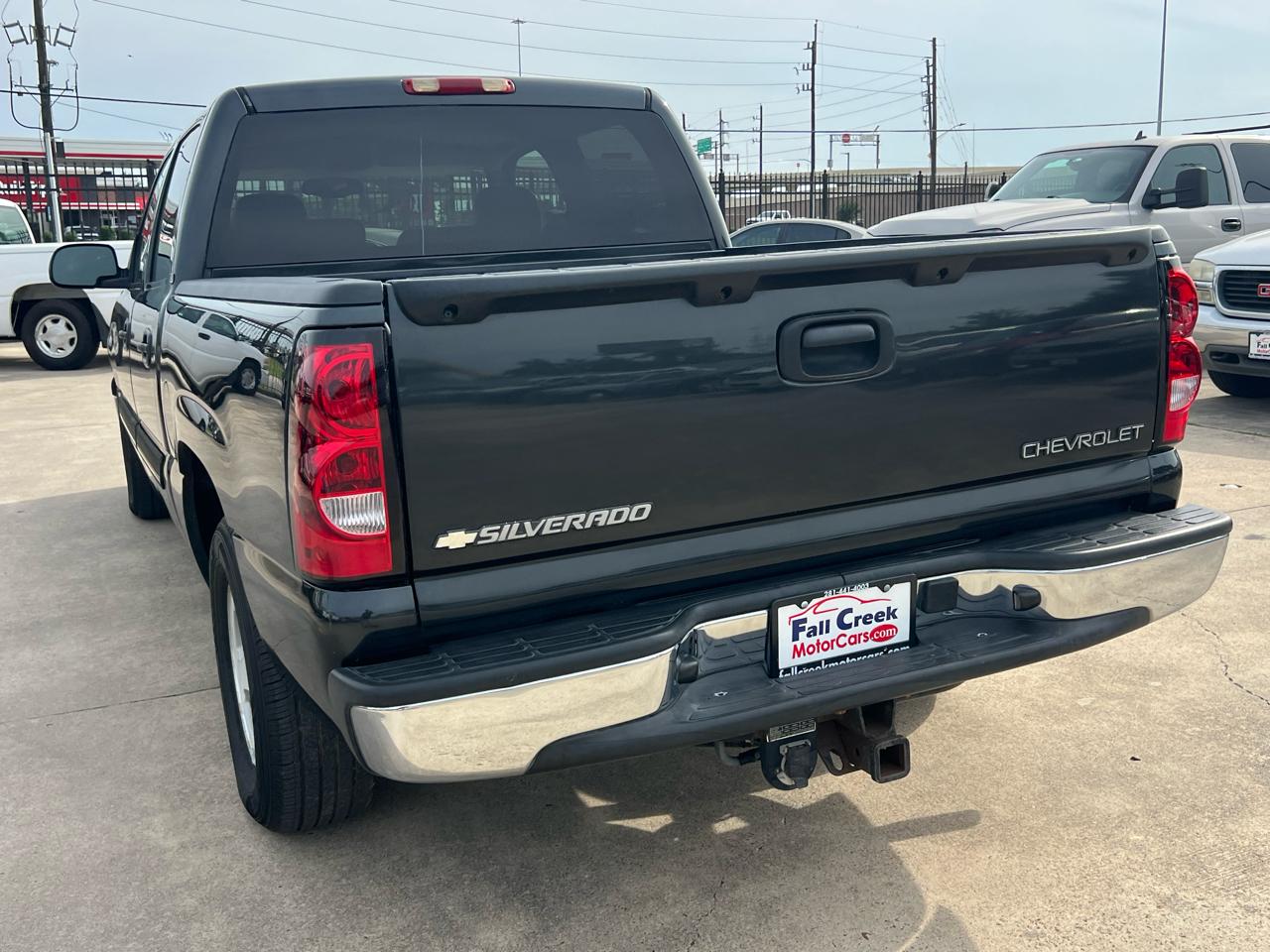 Chevrolet Silverado 1500 LS Crew Cab Short Box 2WD 2004