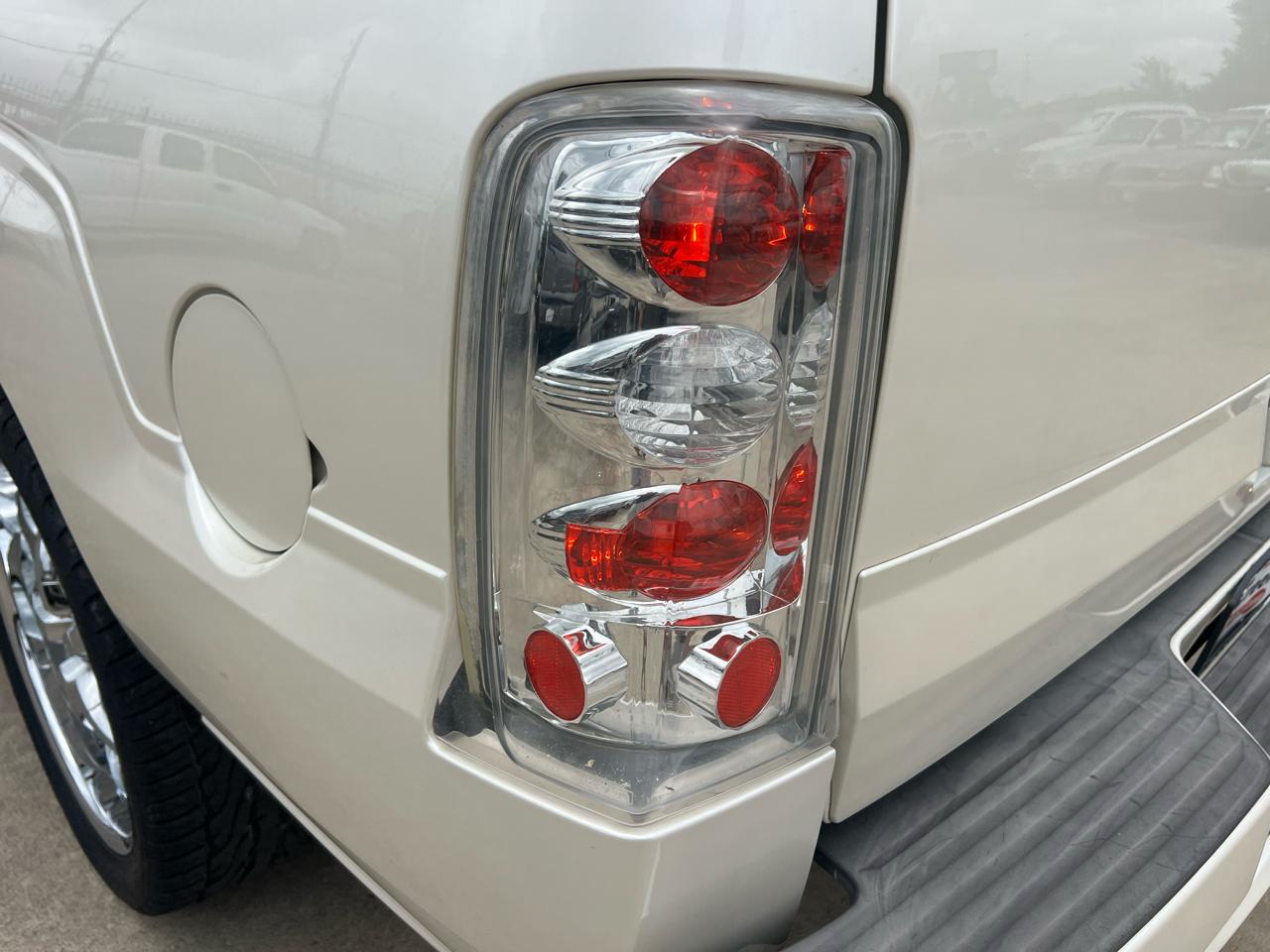 Cadillac Escalade ESV 2004