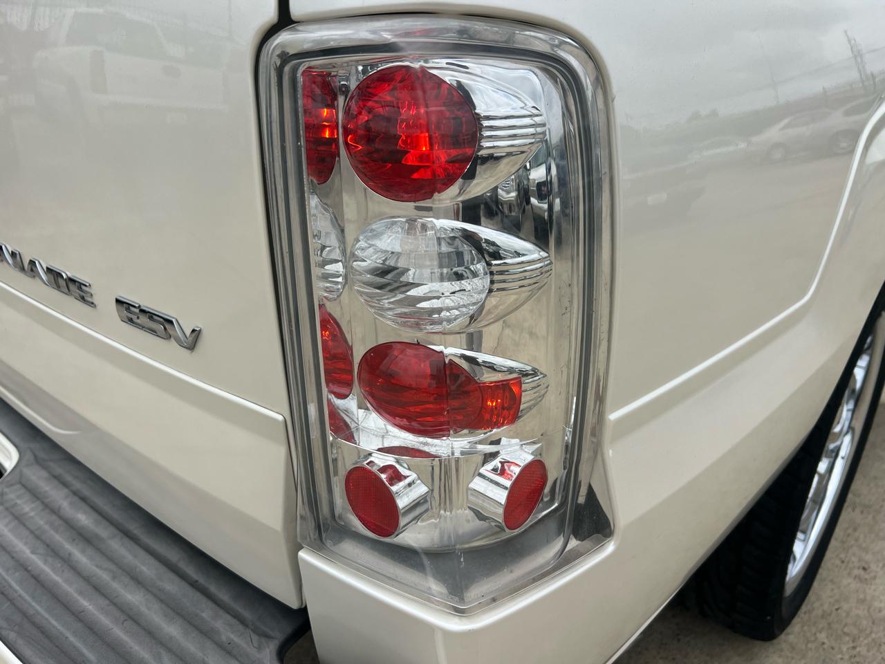 Cadillac Escalade ESV 2004
