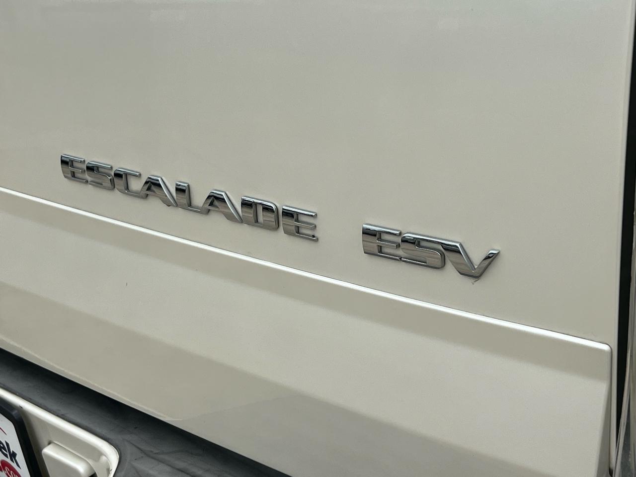 Cadillac Escalade ESV 2004