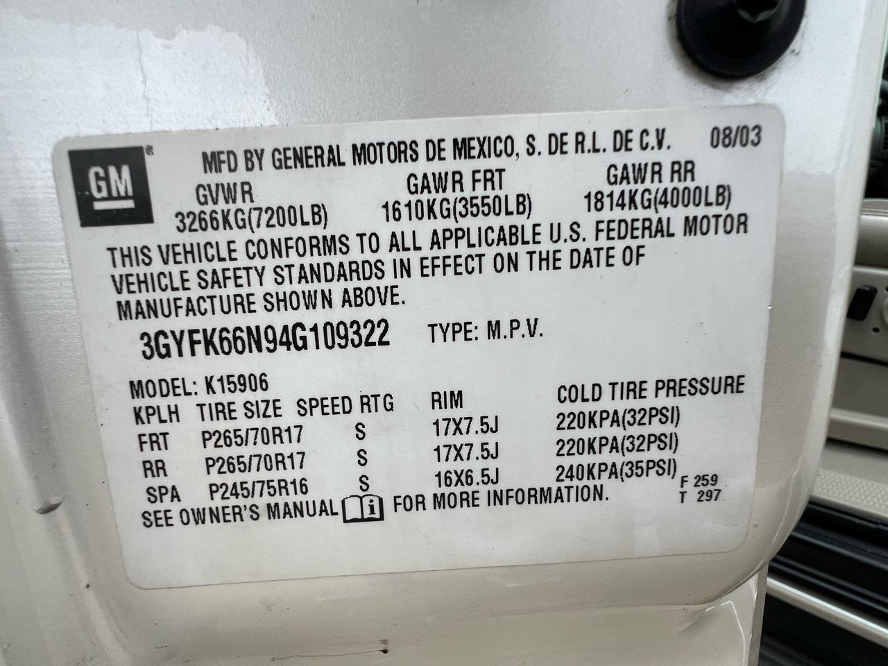 Cadillac Escalade ESV 2004