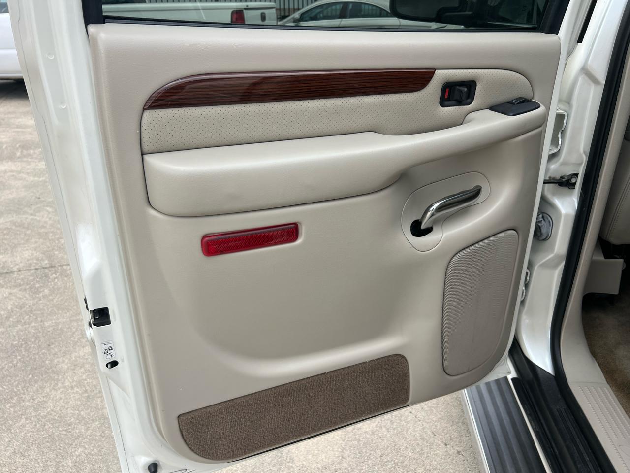 Cadillac Escalade ESV 2004