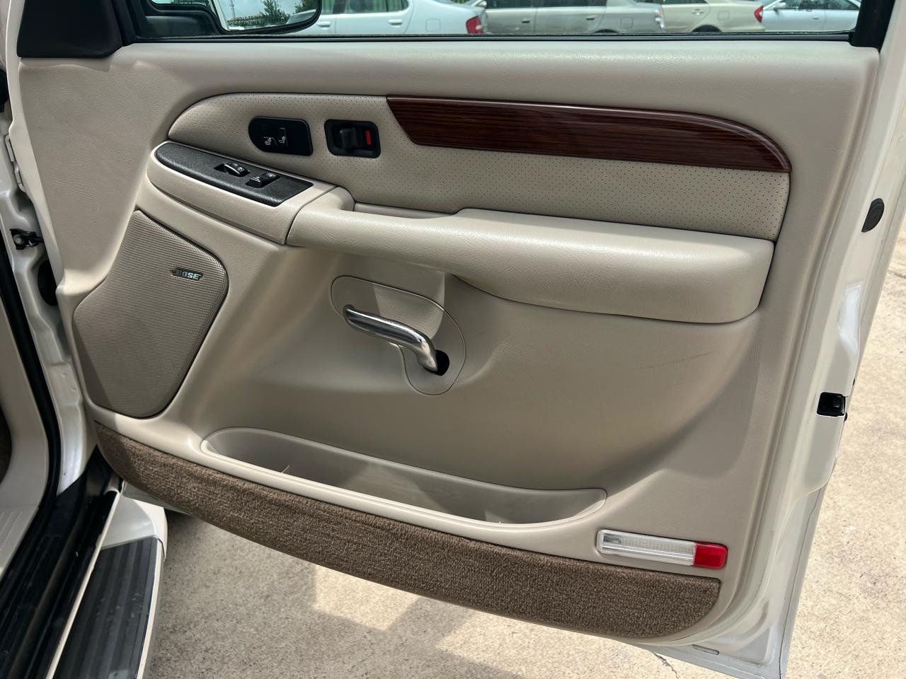 Cadillac Escalade ESV 2004