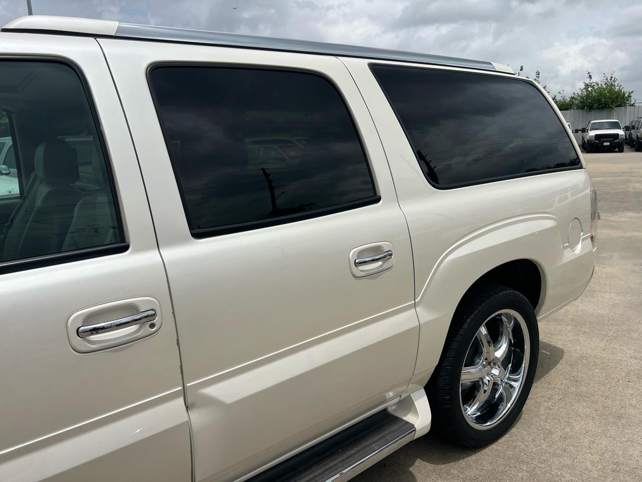 Cadillac Escalade ESV 2004